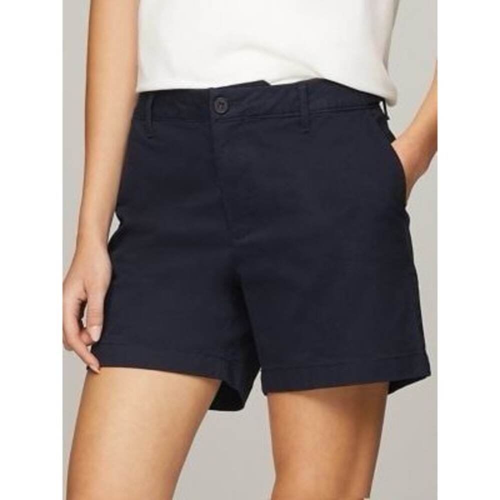 Tommy Hilfiger Women's Black Classic Soft Stretch Chino Walking Shorts 12